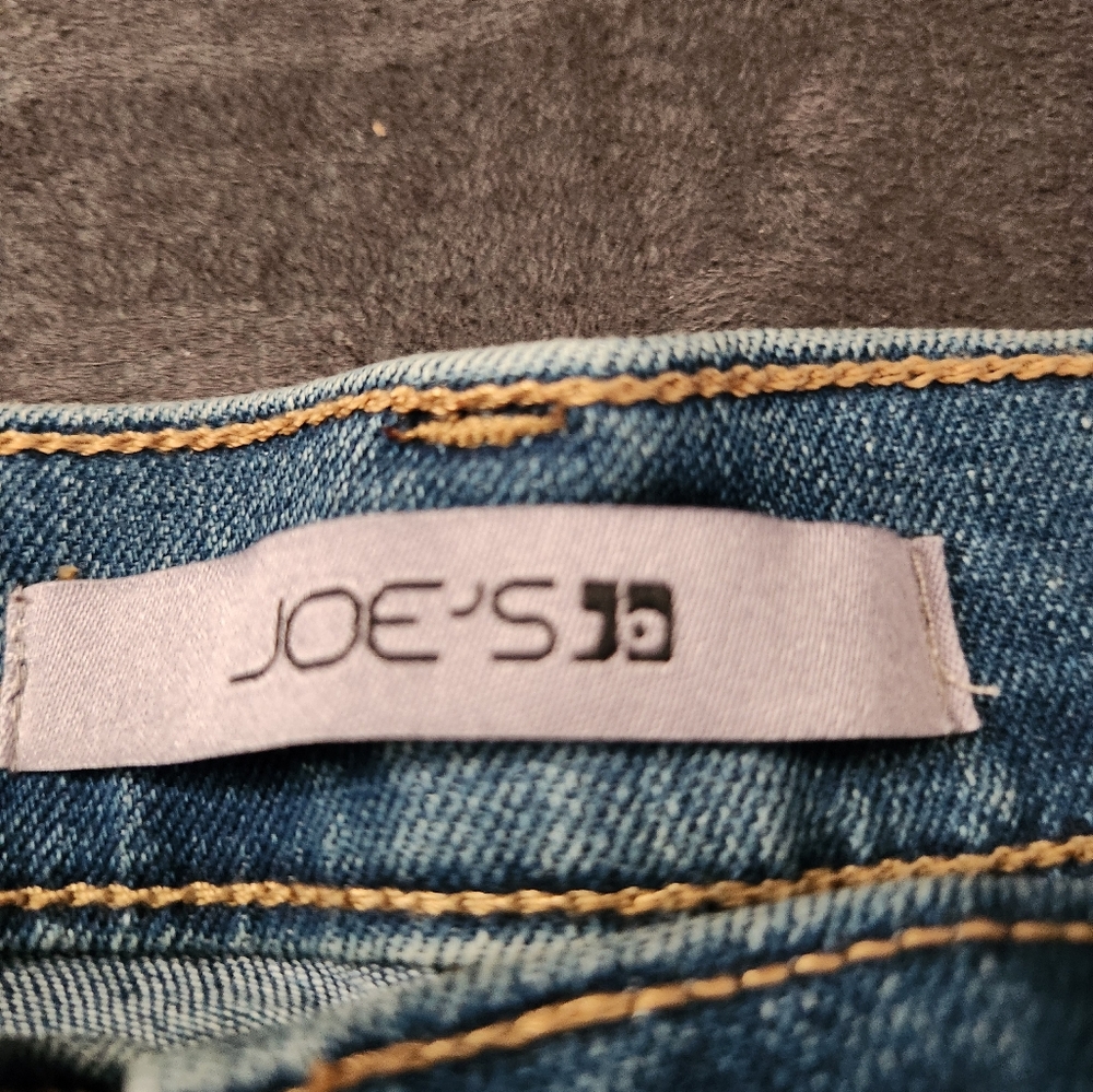 NWT Joe's easy Bermuda shorts. Size 27 - Picture 5 of 7